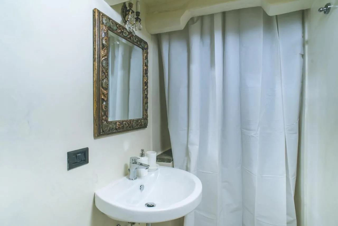 Albizi Prestige Apartment Florencja 0*,  Włochy